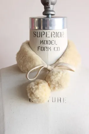 Vintage 1950s Cream Faux Fur Collar With Bobbles